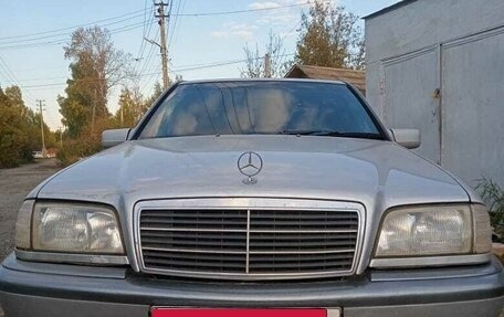 Mercedes-Benz C-Класс, 1999 год, 210 000 рублей, 1 фотография