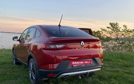 Renault Arkana I, 2021 год, 1 730 000 рублей, 2 фотография