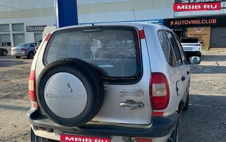 Chevrolet Niva I рестайлинг, 2003 год, 120 000 рублей, 3 фотография