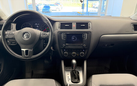 Volkswagen Jetta VI, 2014 год, 990 000 рублей, 17 фотография