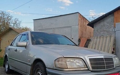 Mercedes-Benz C-Класс, 1999 год, 210 000 рублей, 2 фотография