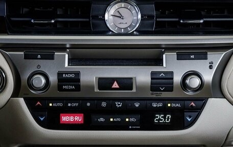 Lexus ES VII, 2014 год, 2 218 000 рублей, 36 фотография