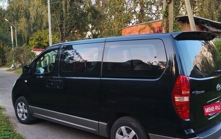 Hyundai Grand Starex Grand Starex I рестайлинг 2, 2010 год, 1 550 000 рублей, 5 фотография