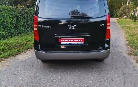 Hyundai Grand Starex Grand Starex I рестайлинг 2, 2010 год, 1 550 000 рублей, 4 фотография