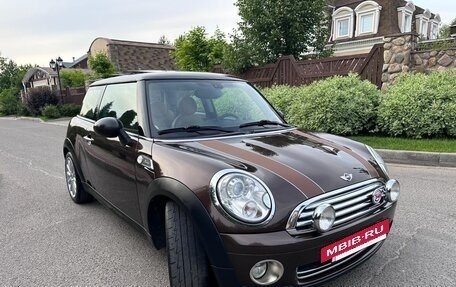 MINI Hatch, 2010 год, 1 600 000 рублей, 9 фотография