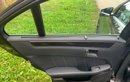Mercedes-Benz E-Класс, 2014 год, 2 100 000 рублей, 11 фотография