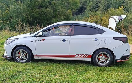 Hyundai Solaris II рестайлинг, 2020 год, 1 300 000 рублей, 3 фотография