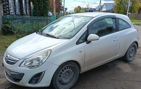 Opel Corsa D, 2011 год, 450 000 рублей, 1 фотография