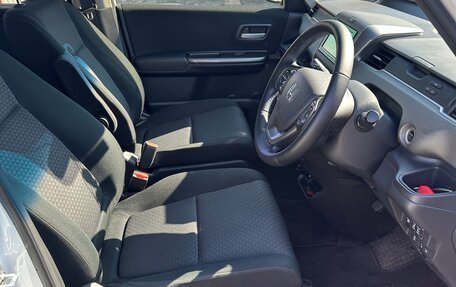 Honda Freed II, 2019 год, 1 800 000 рублей, 16 фотография