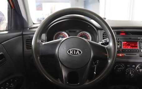 KIA Rio II, 2011 год, 499 990 рублей, 10 фотография