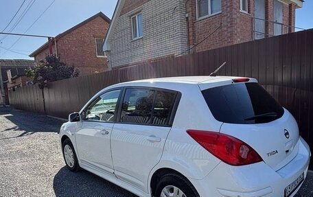 Nissan Tiida, 2012 год, 800 000 рублей, 2 фотография