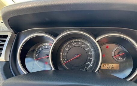 Nissan Tiida, 2012 год, 800 000 рублей, 10 фотография