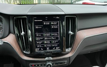 Volvo XC60 II, 2020 год, 3 750 000 рублей, 7 фотография