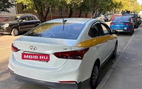 Hyundai Solaris II рестайлинг, 2019 год, 920 000 рублей, 2 фотография
