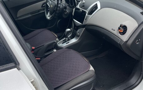 Chevrolet Cruze II, 2013 год, 880 000 рублей, 8 фотография