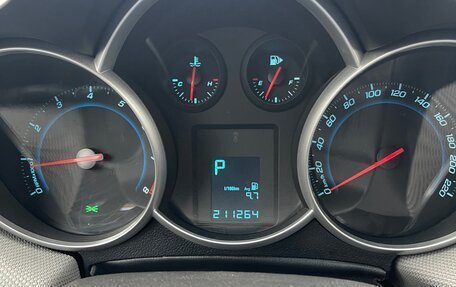 Chevrolet Cruze II, 2013 год, 880 000 рублей, 13 фотография