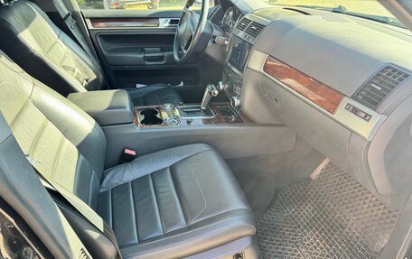 Volkswagen Touareg III, 2009 год, 1 450 000 рублей, 7 фотография