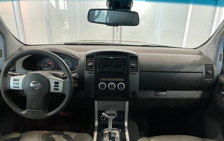 Nissan Navara (Frontier), 2012 год, 1 399 000 рублей, 5 фотография