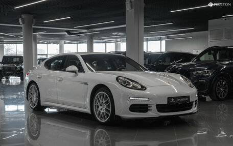 Porsche Panamera II рестайлинг, 2013 год, 3 500 000 рублей, 2 фотография