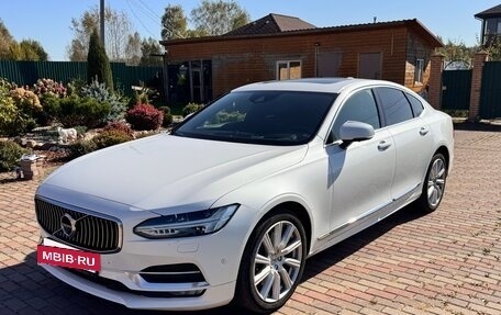 Volvo S90 II рестайлинг, 2019 год, 4 350 000 рублей, 6 фотография