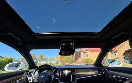 Volvo S90 II рестайлинг, 2019 год, 4 350 000 рублей, 15 фотография