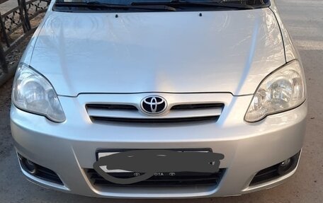 Toyota Corolla, 2004 год, 630 000 рублей, 1 фотография