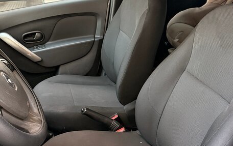 Renault Sandero II рестайлинг, 2014 год, 690 000 рублей, 11 фотография