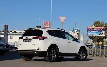 Toyota RAV4, 2016 год, 2 100 000 рублей, 5 фотография