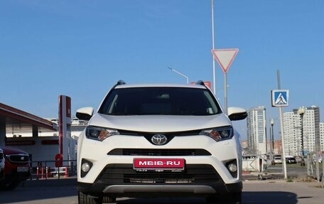 Toyota RAV4, 2016 год, 2 100 000 рублей, 2 фотография
