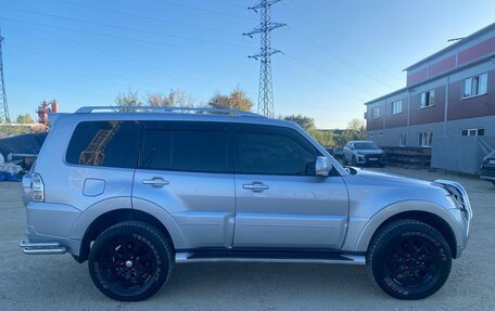 Mitsubishi Pajero IV, 2011 год, 2 050 000 рублей, 4 фотография