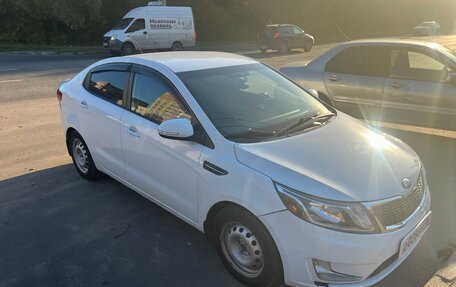 KIA Rio III рестайлинг, 2014 год, 77 000 рублей, 3 фотография