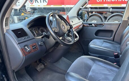Volkswagen Multivan T5, 2011 год, 2 400 000 рублей, 9 фотография