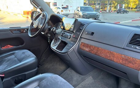 Volkswagen Multivan T5, 2011 год, 2 400 000 рублей, 10 фотография