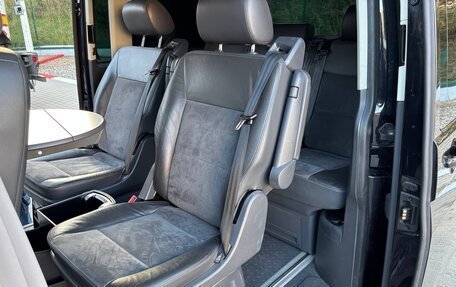 Volkswagen Multivan T5, 2011 год, 2 400 000 рублей, 14 фотография