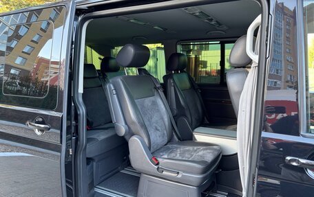 Volkswagen Multivan T5, 2011 год, 2 400 000 рублей, 15 фотография