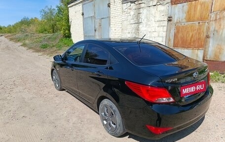 Hyundai Solaris II рестайлинг, 2014 год, 950 000 рублей, 4 фотография