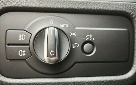 Volkswagen Touareg III, 2016 год, 3 100 000 рублей, 10 фотография