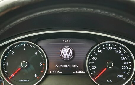 Volkswagen Touareg III, 2016 год, 3 100 000 рублей, 29 фотография