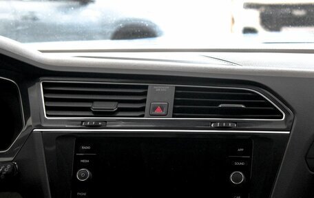 Volkswagen Tiguan II, 2017 год, 2 199 000 рублей, 16 фотография