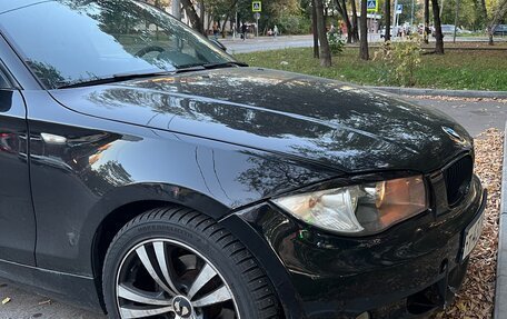 BMW 1 серия, 2011 год, 450 000 рублей, 3 фотография