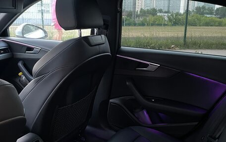 Audi A4, 2019 год, 2 920 000 рублей, 6 фотография