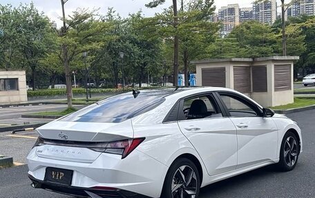 Hyundai Elantra, 2022 год, 1 510 000 рублей, 6 фотография