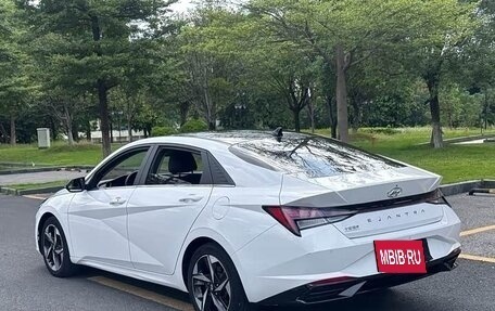 Hyundai Elantra, 2022 год, 1 510 000 рублей, 5 фотография