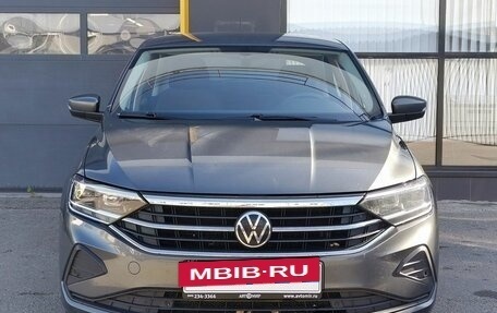 Volkswagen Polo VI (EU Market), 2021 год, 1 529 000 рублей, 2 фотография