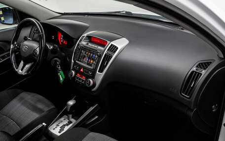KIA cee'd I рестайлинг, 2010 год, 739 000 рублей, 14 фотография