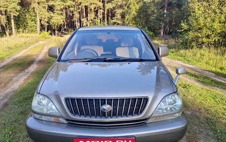 Toyota Harrier, 1999 год, 620 000 рублей, 11 фотография