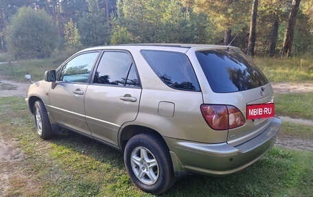 Toyota Harrier, 1999 год, 620 000 рублей, 14 фотография