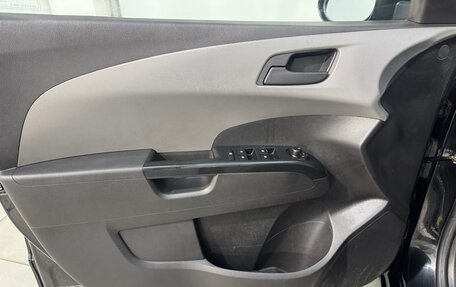 Chevrolet Aveo III, 2012 год, 699 800 рублей, 7 фотография