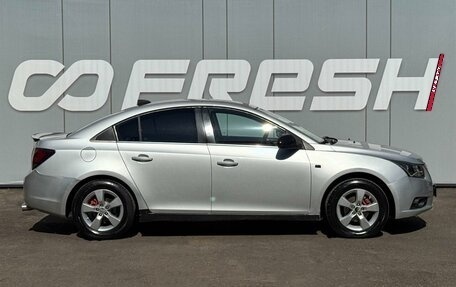 Chevrolet Cruze II, 2010 год, 799 000 рублей, 5 фотография