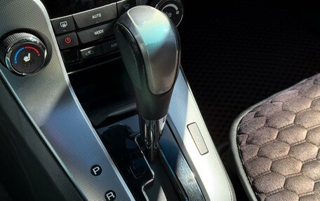 Chevrolet Cruze II, 2010 год, 799 000 рублей, 22 фотография